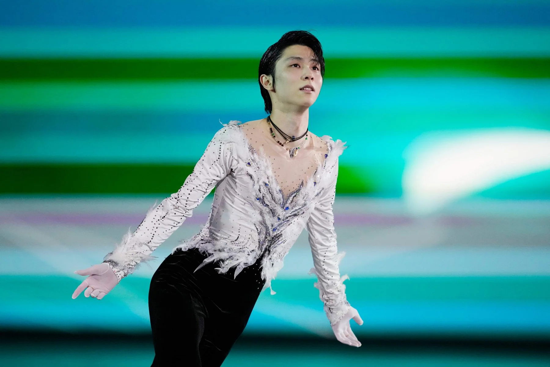 “羽生結弦の魔法: フィギュアスケート界での彼の革新的な影響”